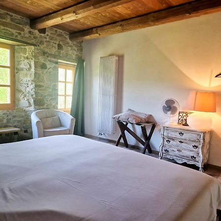 B&B Barbaia Levice 外观 照片