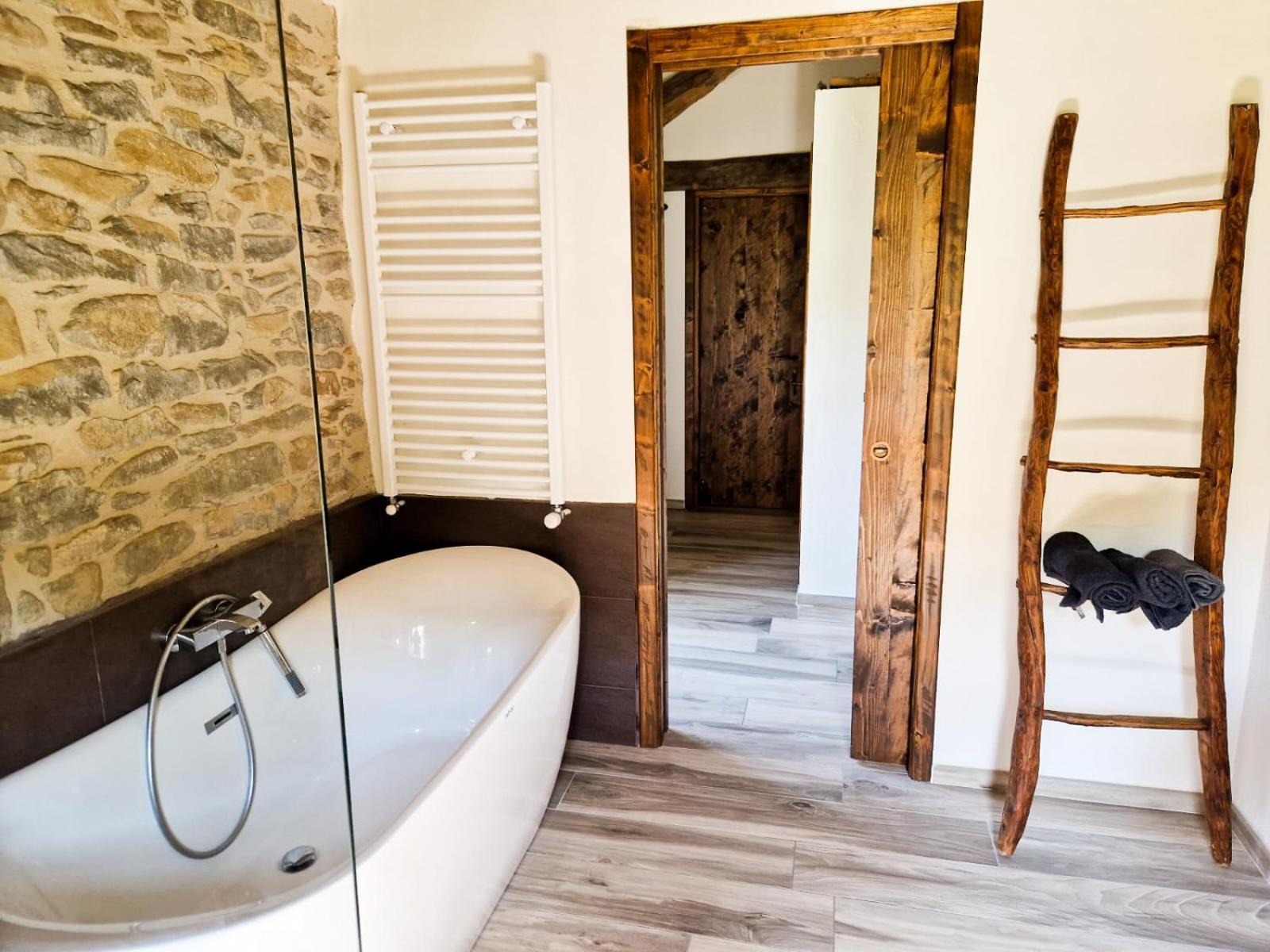 B&B Barbaia Levice 外观 照片