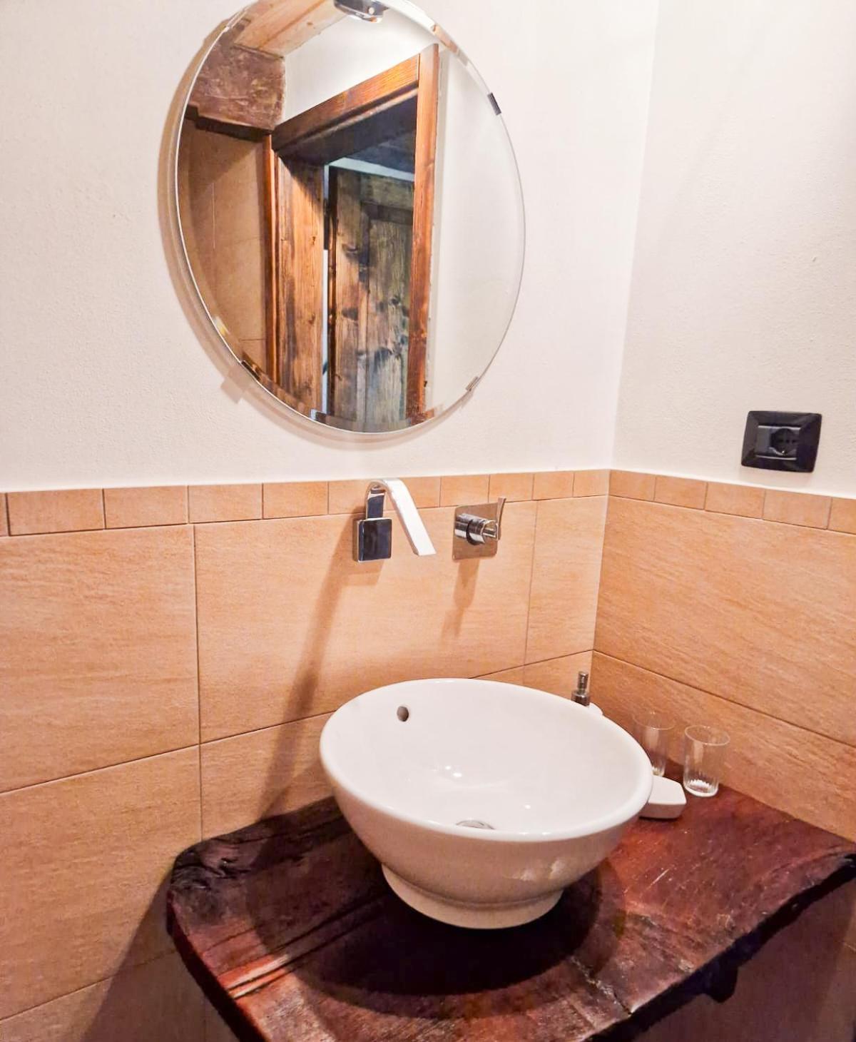 B&B Barbaia Levice 外观 照片