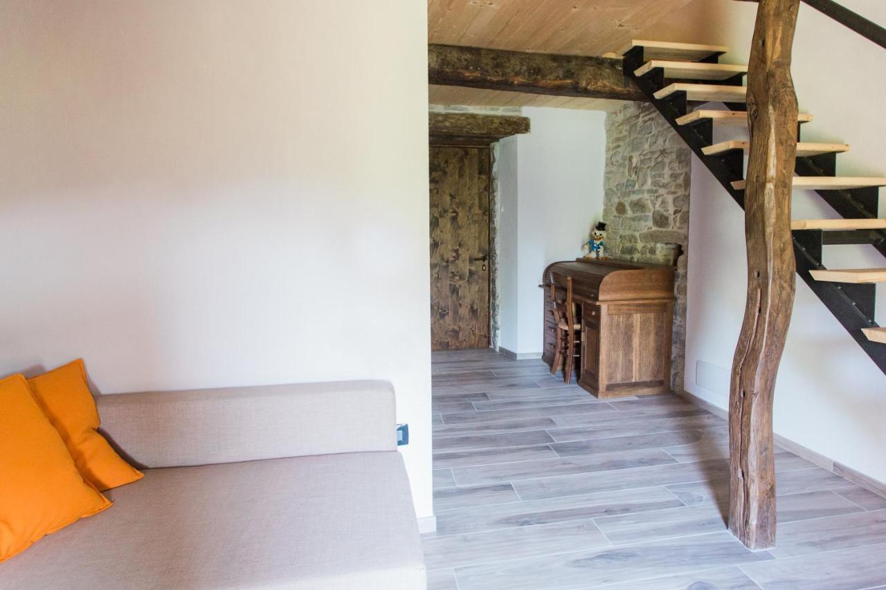 B&B Barbaia Levice 外观 照片